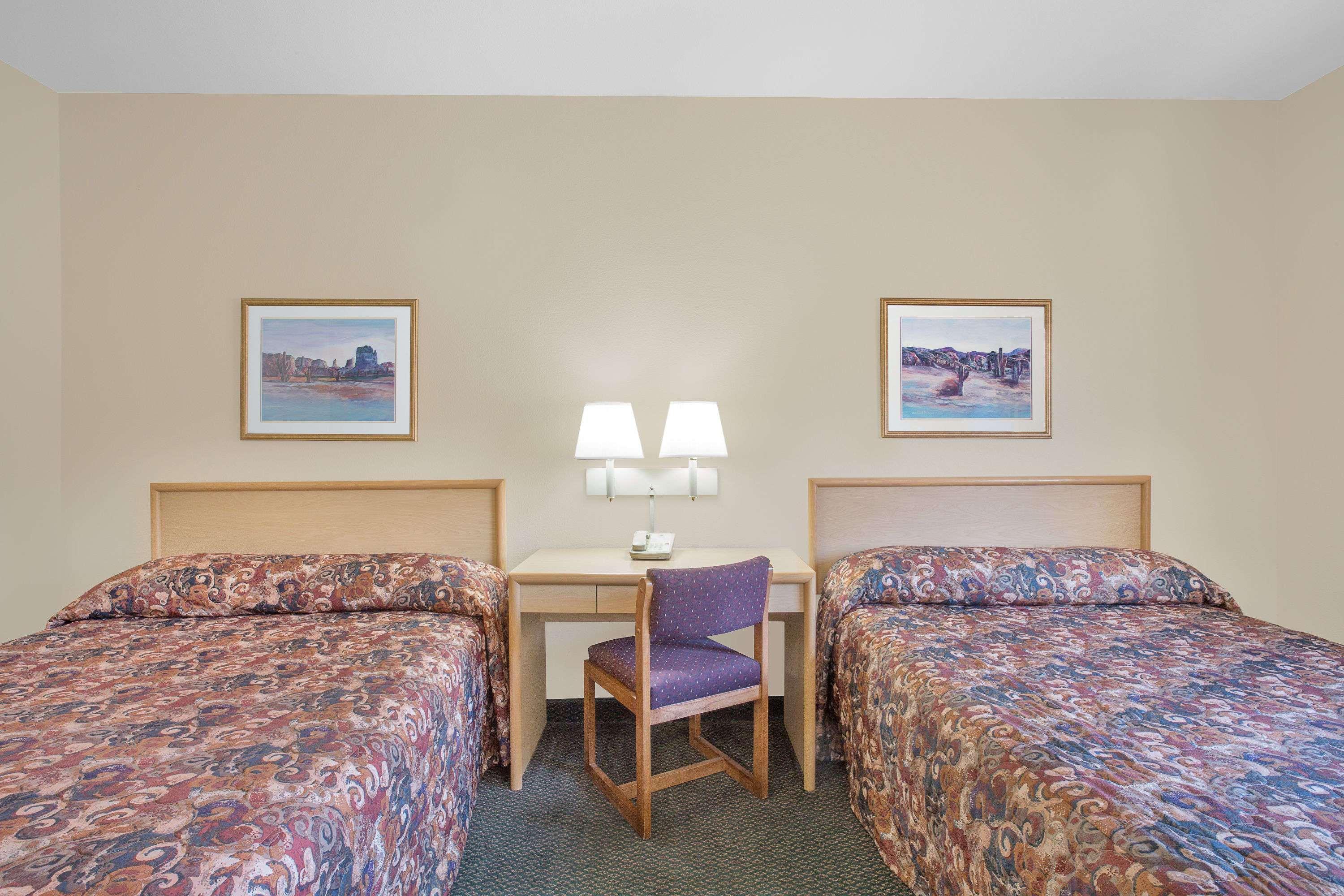 Super 8 By Wyndham Quartzsite Az Hotel Buitenkant foto
