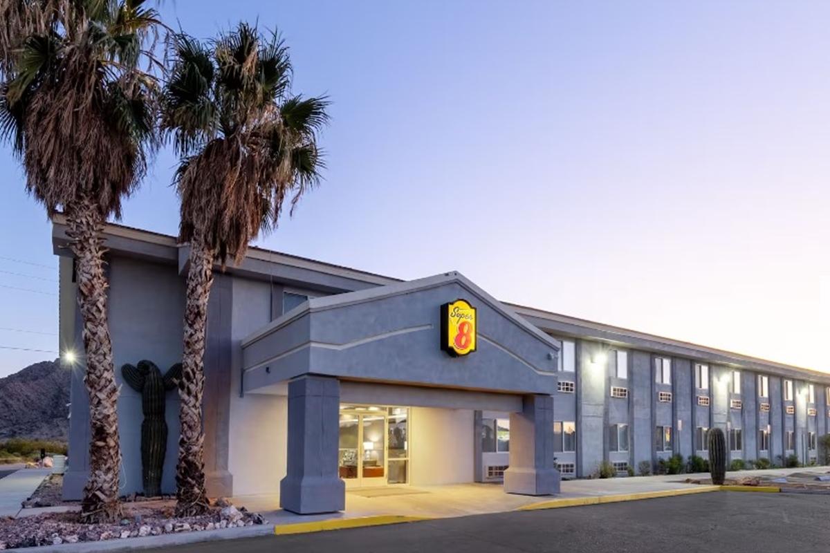 Super 8 By Wyndham Quartzsite Az Hotel Buitenkant foto
